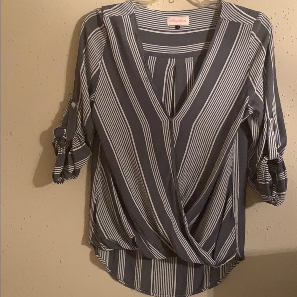 Striped three quarter sleeve shirt with opening